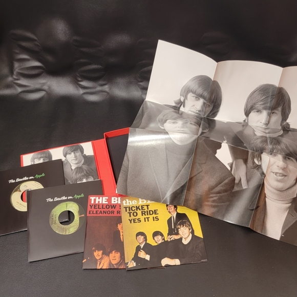 The Beatles apple record set